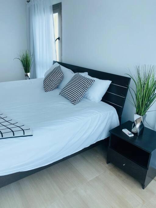 Malecon Vista Mar Habitacion Privada Larimar, ซานโตโดมิงโก ภายนอก รูปภาพ